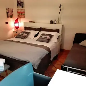 https://bb-a-casa-di-flo.emilia-romagnahotels.net