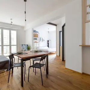 https://city-life-mico-cosy-and-functional-apartment.it-lombardy.com