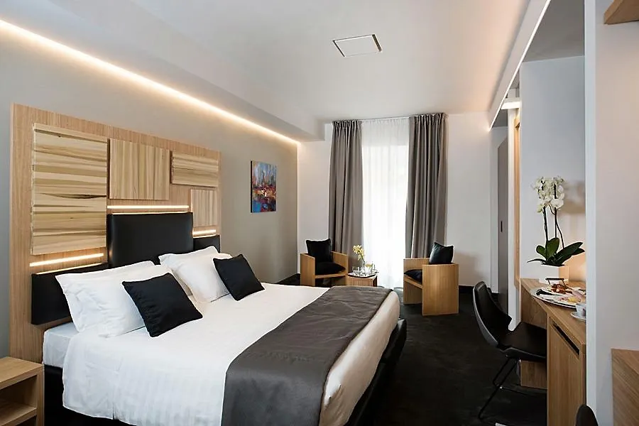 ****  Trevi Collection Hotel - Gruppo Trevi Hotels Rome Italy