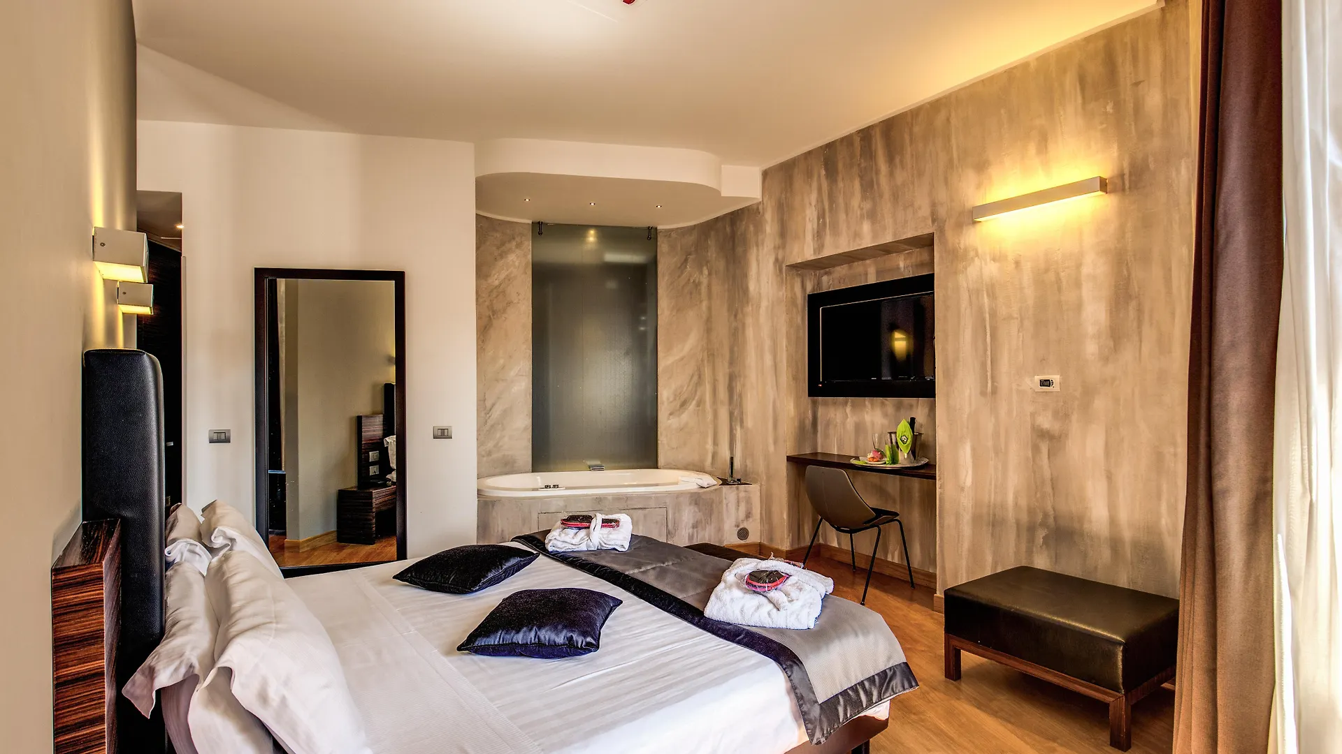 ****  Trevi Collection Hotel - Gruppo Trevi Hotels Rome Italy