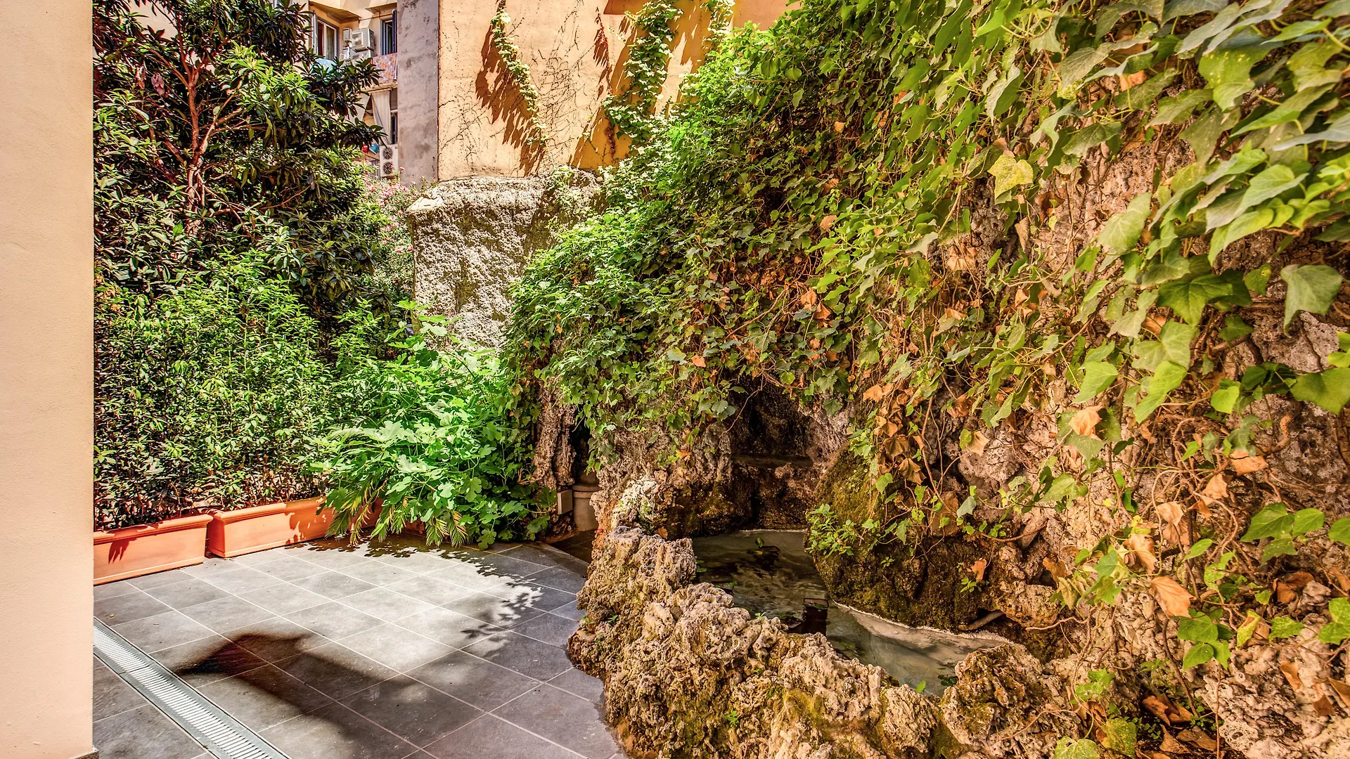Trevi Collection Hotel - Gruppo Trevi Hotels Rome 4*,  Italy